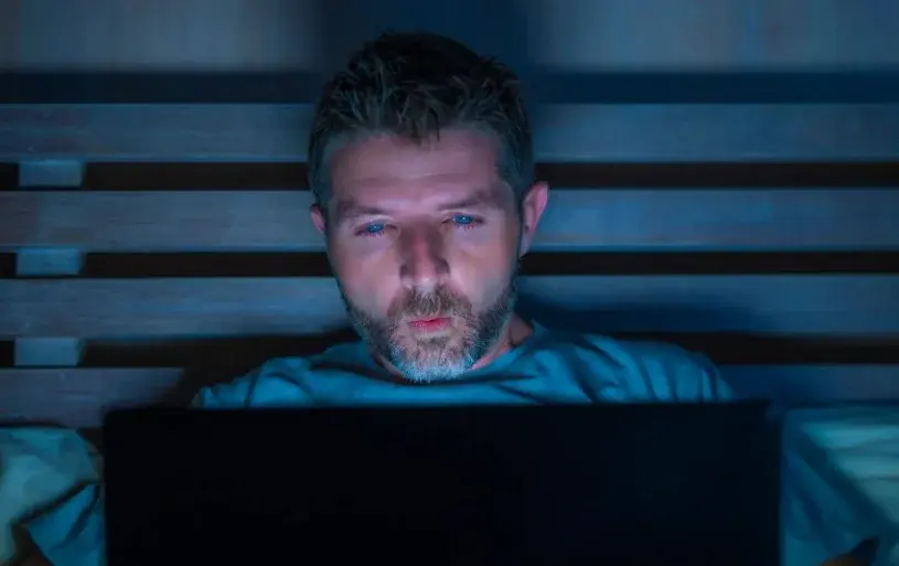 ¿Cuándo deseas ver pornografía? Eso puede determinar tu estado de salud mental