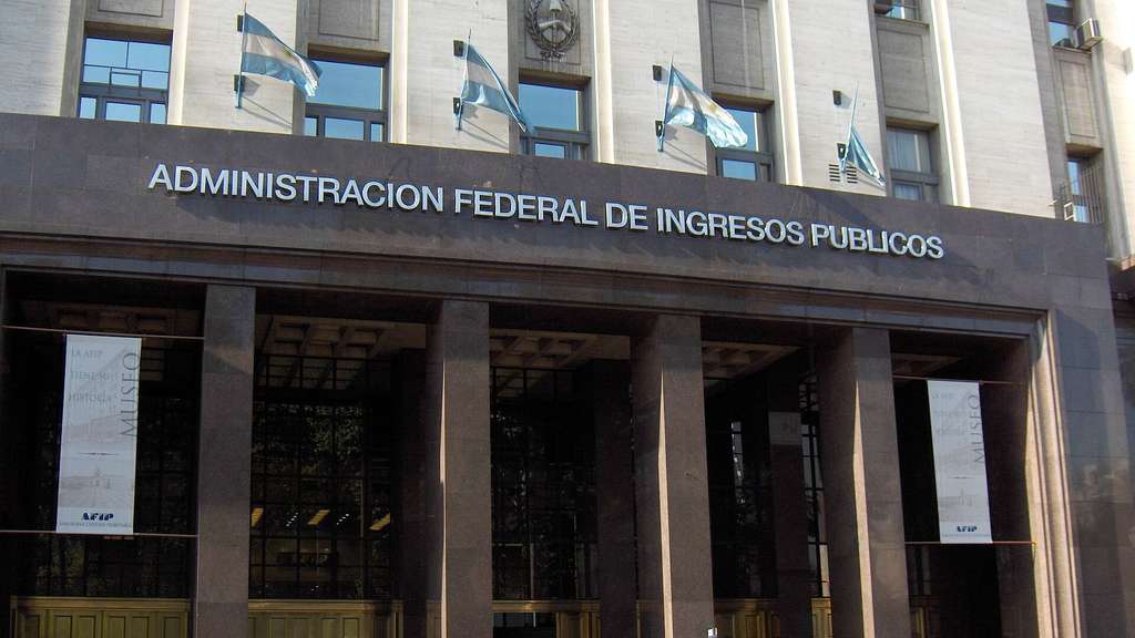 Fachada de la sede del organismo recaudador argentino, cuando aún se llamaba AFIP